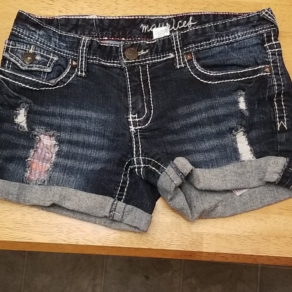 BUNDLE OF 5 PAIRS OF SHORTS